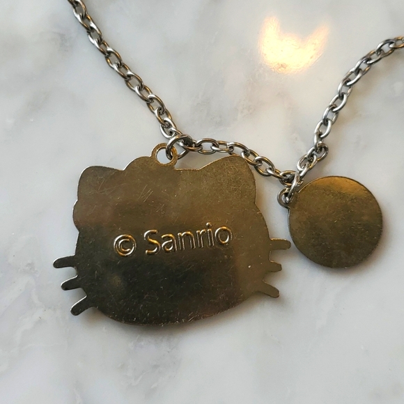 Hello Kitty Necklace - Picture 4 of 5
